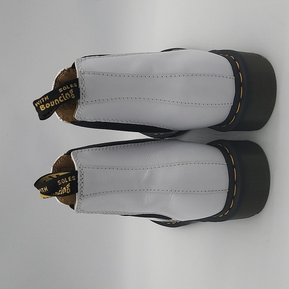 1256- Dr. Martens Chelsea Boots White Size 10 – Never Worn - Picture 6 of 11